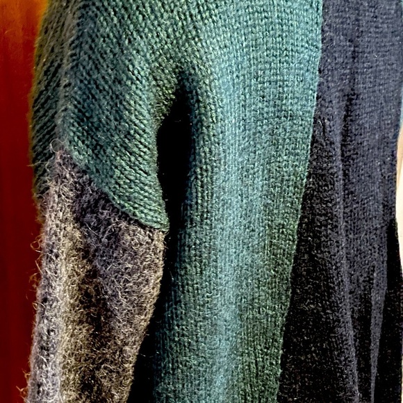 MNG oversized sweater fuzzy colorblock Black, gray, green knit S small - Picture 5 of 7